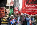 サムネイル：ウォール街で米の労働者が金融資本救済に怒りのデモ